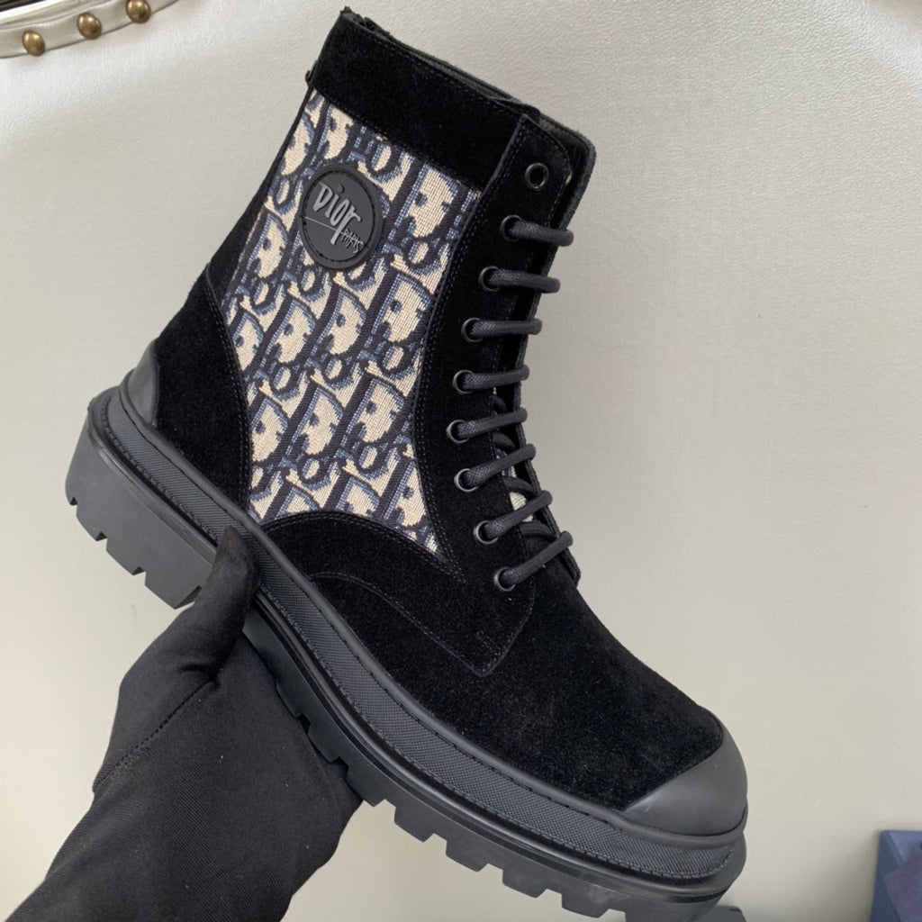 Dior unisex high-top shoes close-up: black lace-up with logo-print side panel