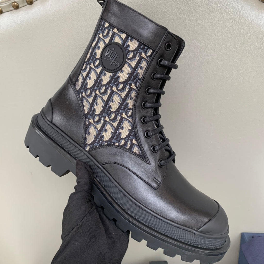 Unisex high-top sneakers: dark leather and jacquard panel with lace-up eyelets