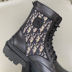 Unisex high-top sneakers with dark leather, jacquard logo patch, and black lace-up