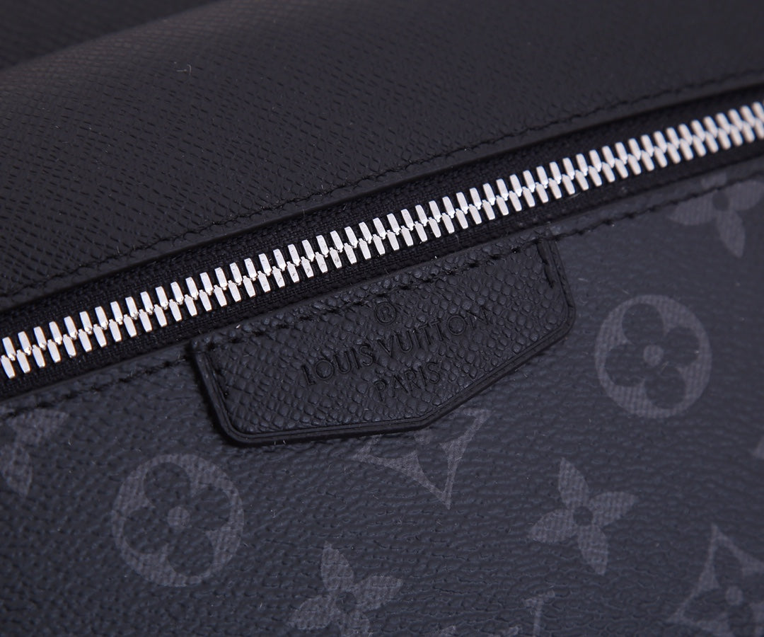 Bags Men Louis Vuitton