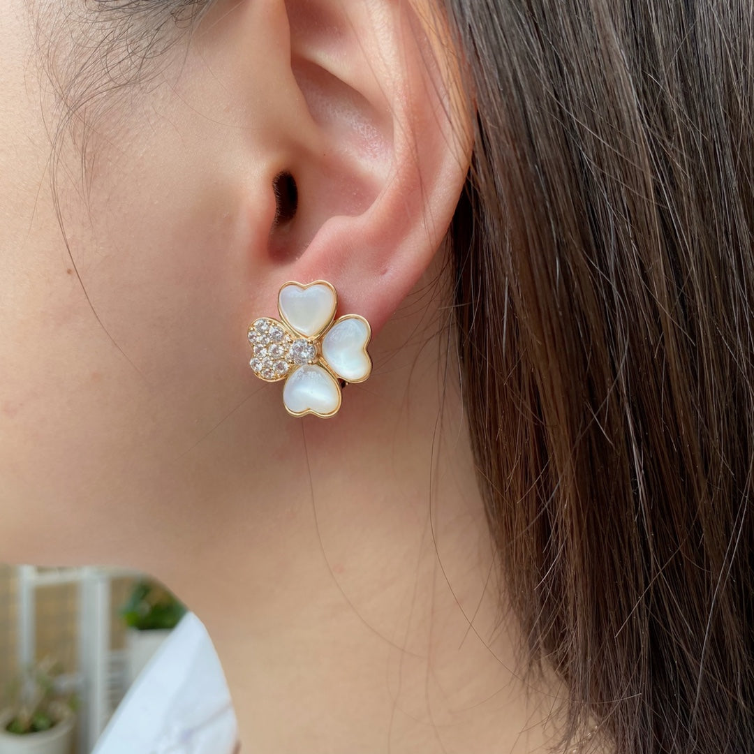 Van Cleef & Arpels Accessories