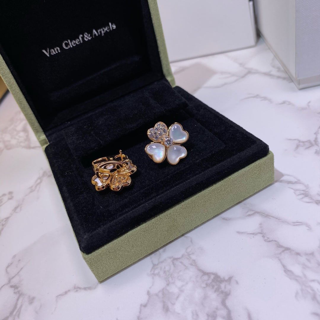 Van Cleef & Arpels Accessories