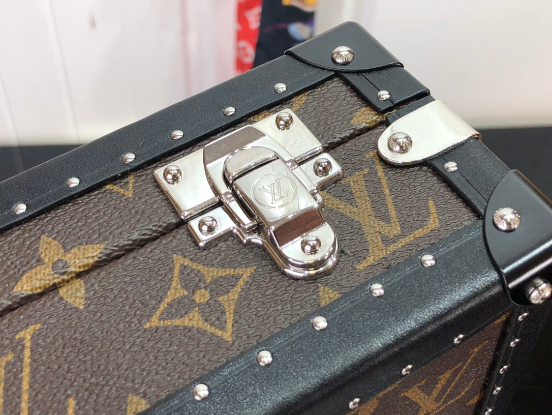 Louis Vuitton Bags