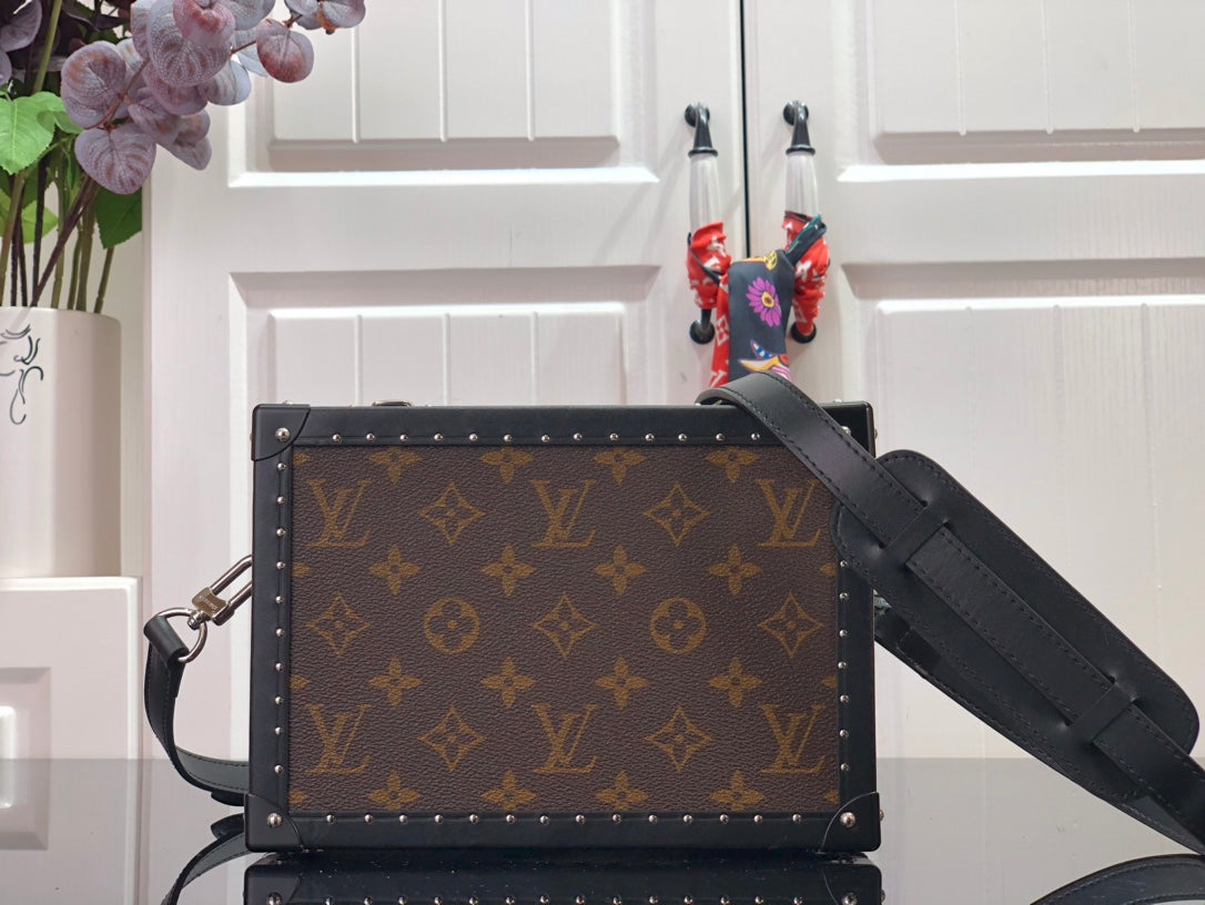 Louis Vuitton Bags