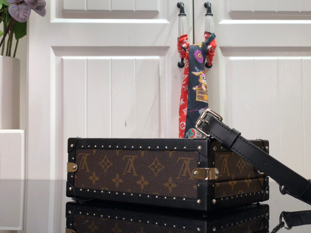 Louis Vuitton Bags