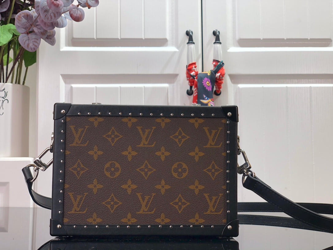 Louis Vuitton Bags