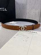 Chanel belt in tan-brown leather with gold-tone CHANEL circular buckle