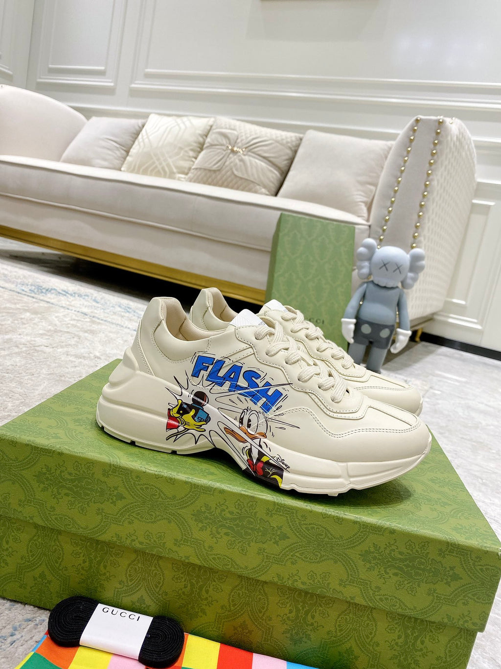 White Gucci unisex lace-up sneakers with 'FLASH' comic graphic on side