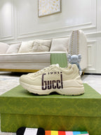 Gucci unisex sneakers in cream leather-look, lace-up with GUCCI 1921 side patch