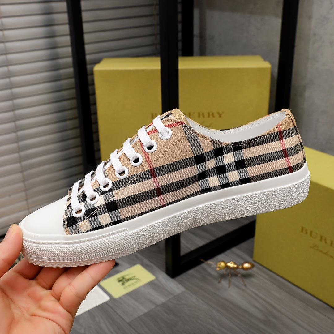 Luxury Shoes Burberry