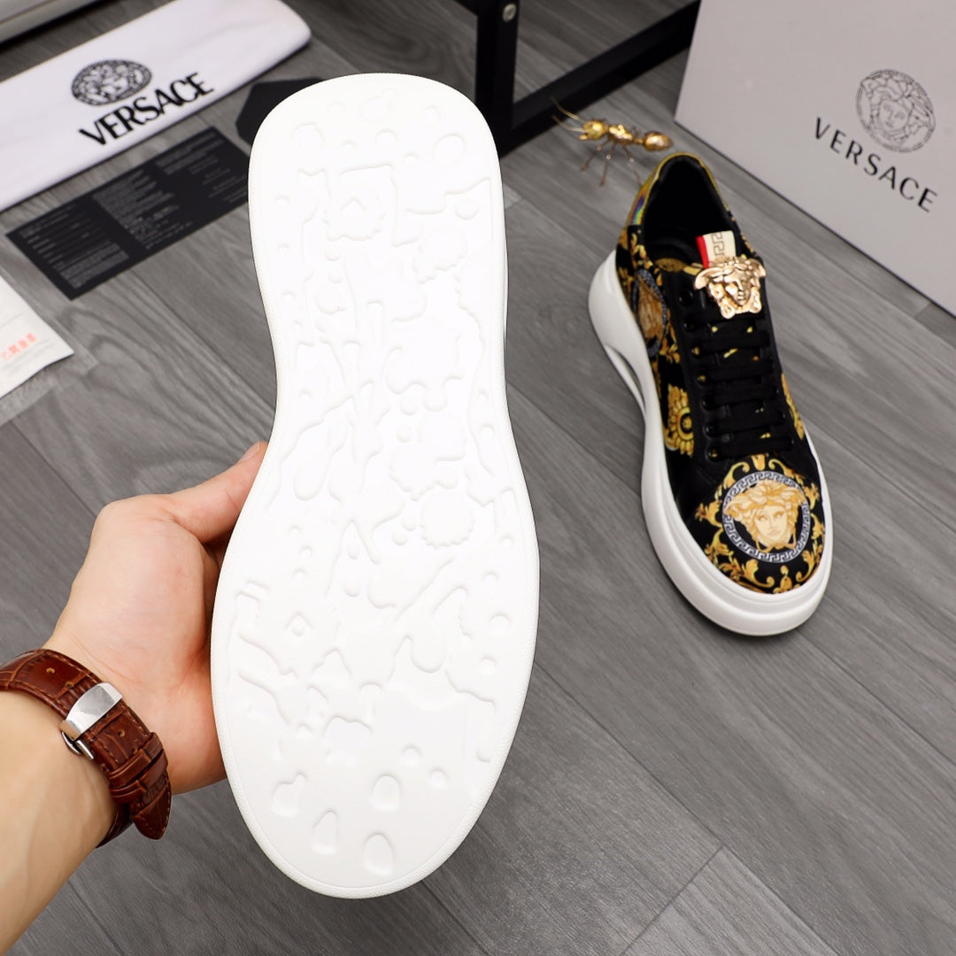 White textured rubber outsole for low-top sneakers, grippy pattern tread.