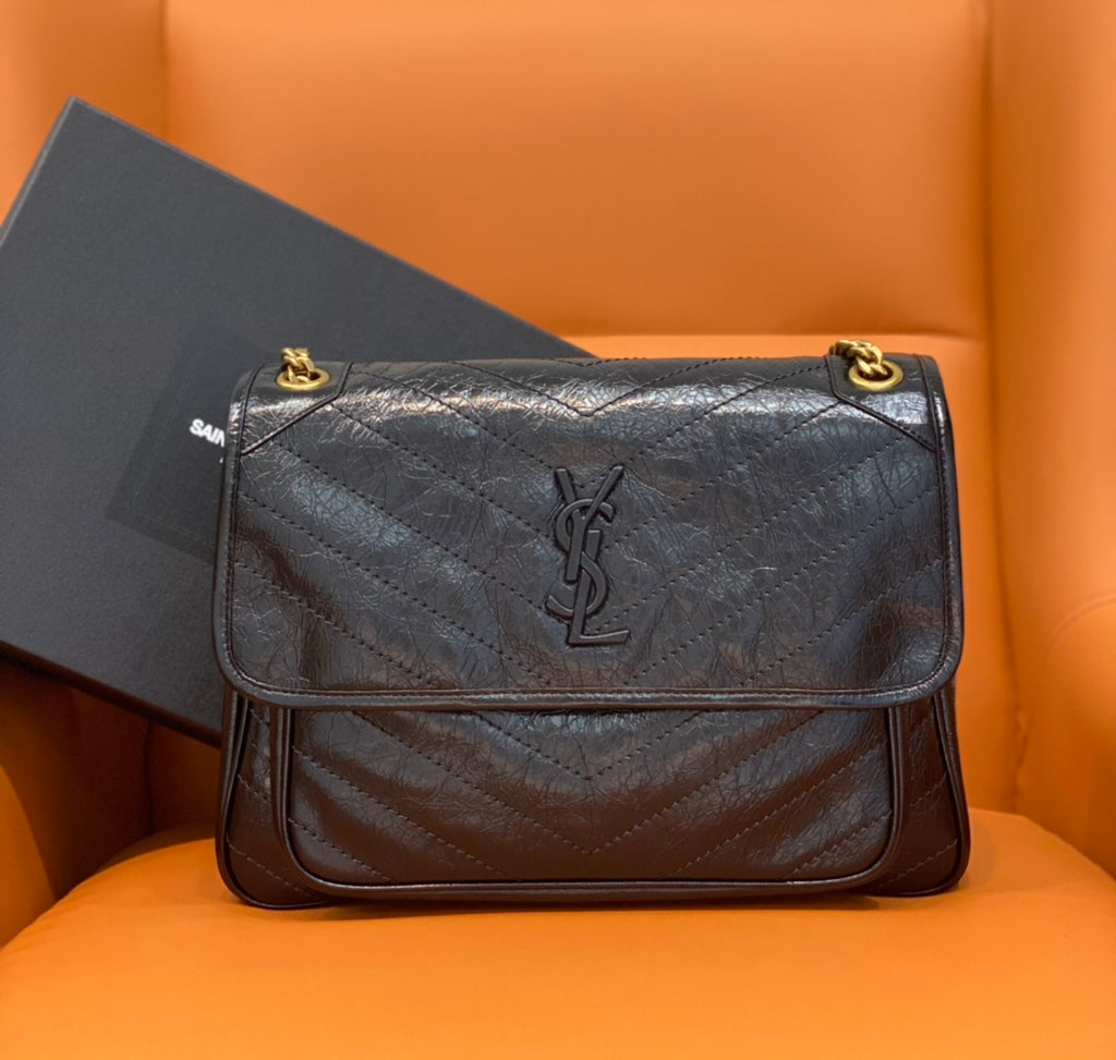 YSL Saint Laurent shoulder bag, dark blue quilted leather with gold logo and clasp