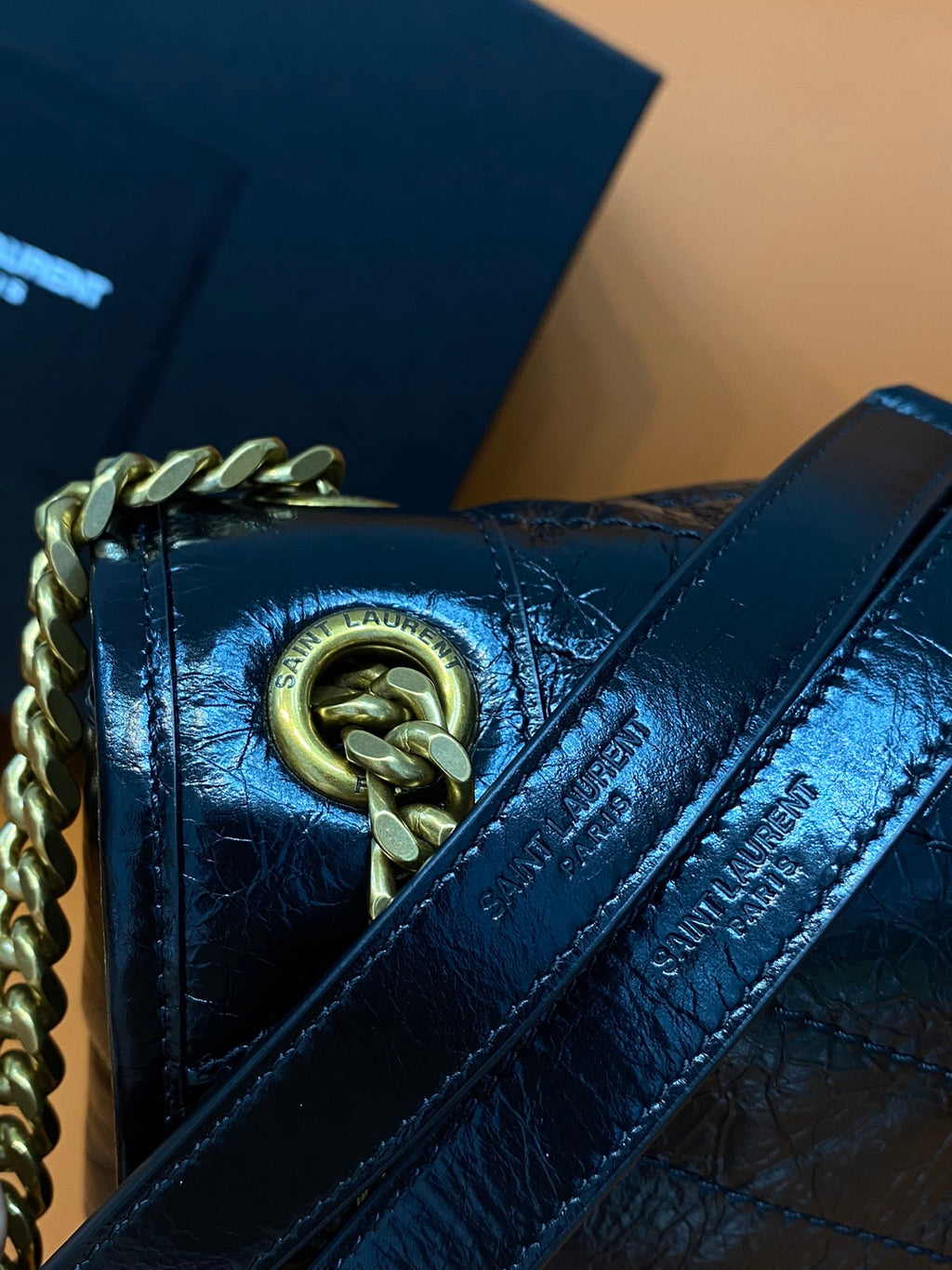 YSL Saint Laurent shoulder bag hardware, dark blue leather with gold chain and clasp