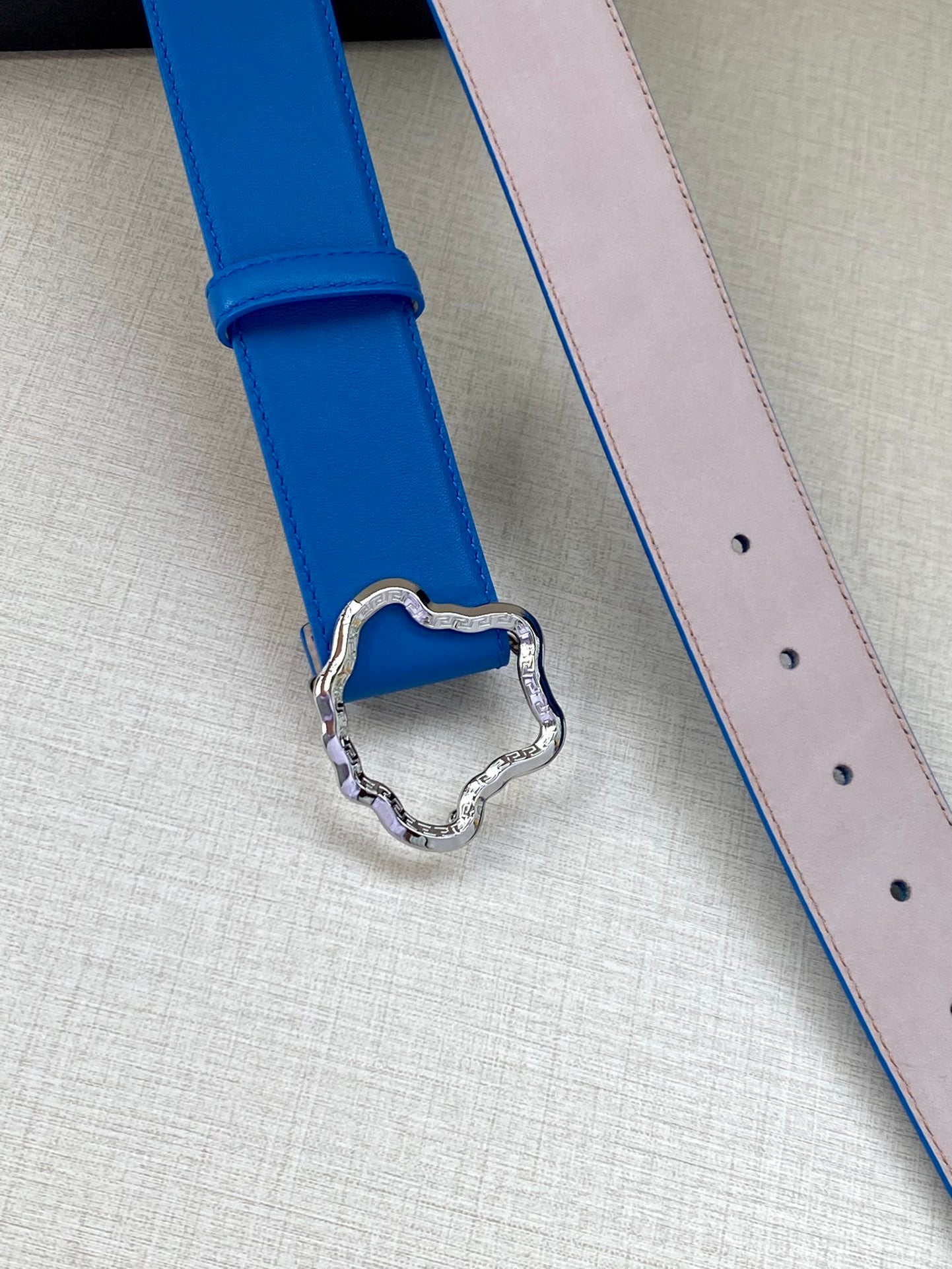 Versace belt in bright blue leather, buckle detail with silver-toned outline