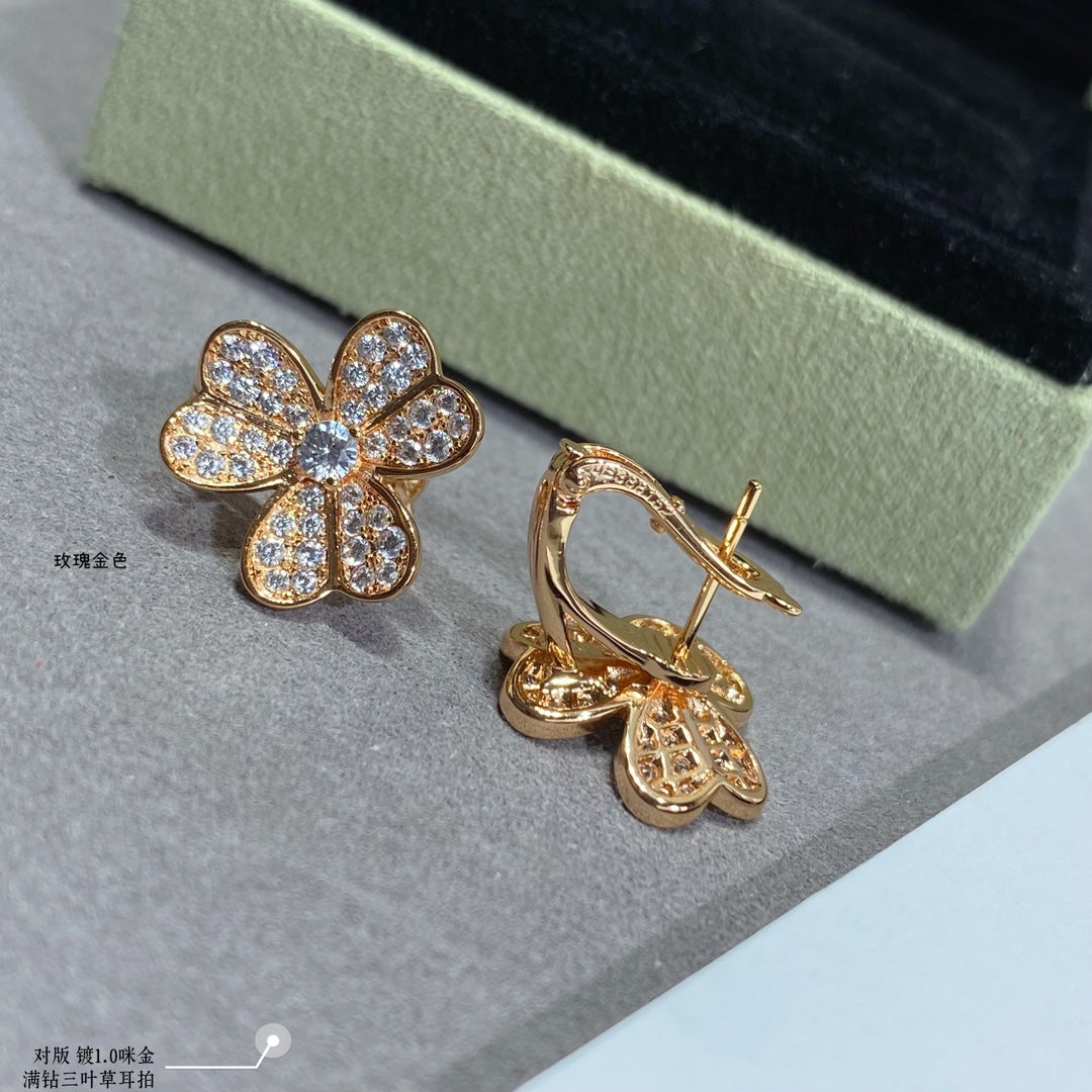Van Cleef & Arpels Accessories