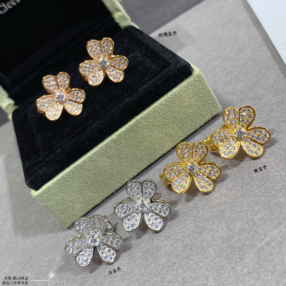 Van Cleef & Arpels Accessories