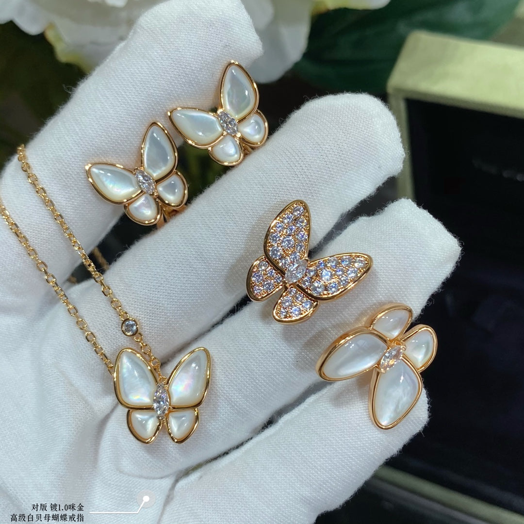 Van Cleef & Arpels Accessories
