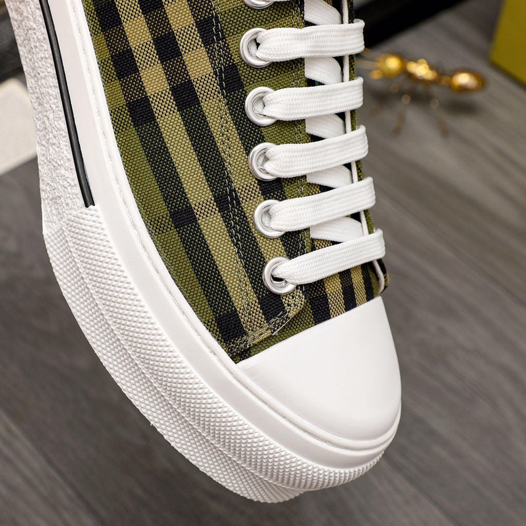 Luxury Shoes Burberry
