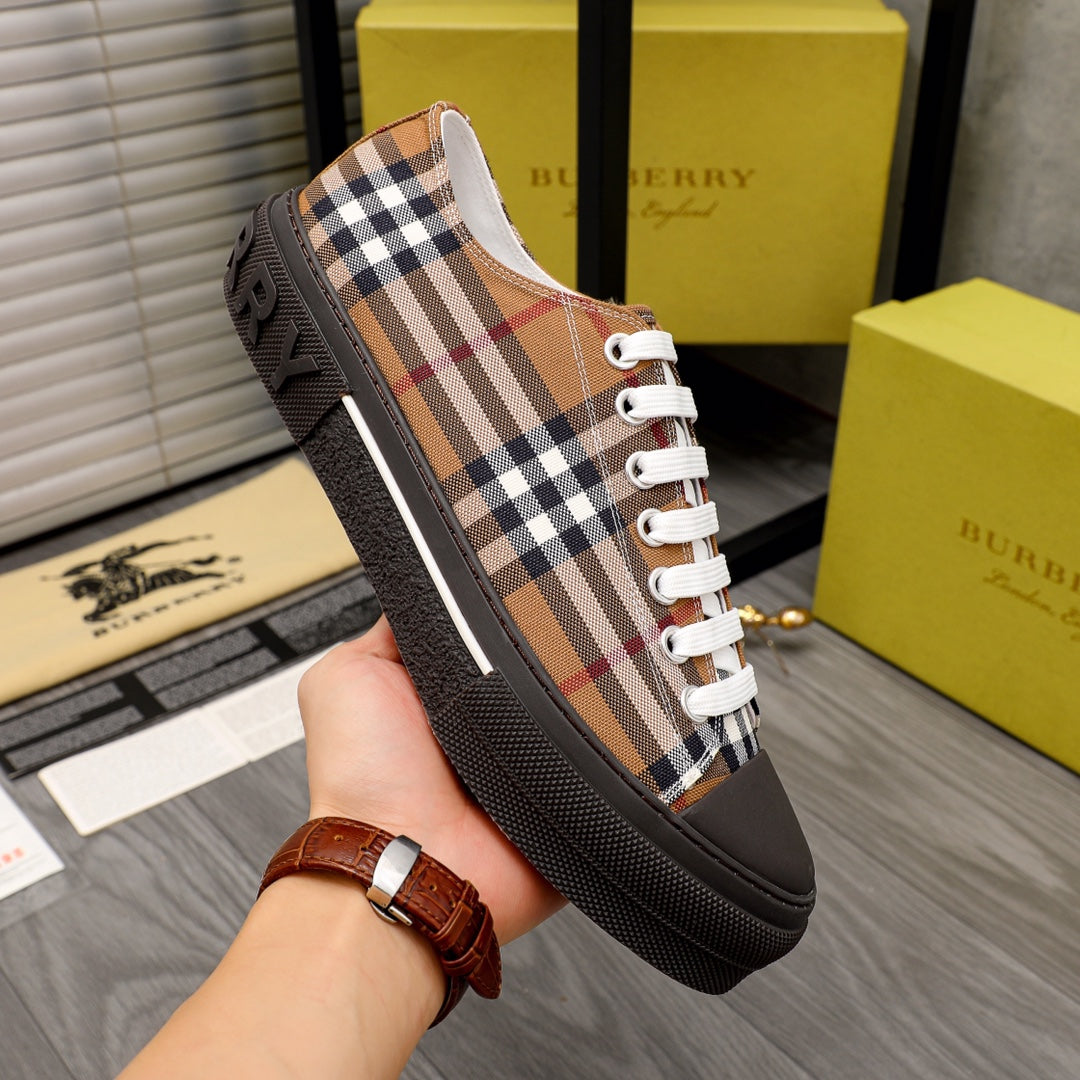 Luxury Shoes Burberry