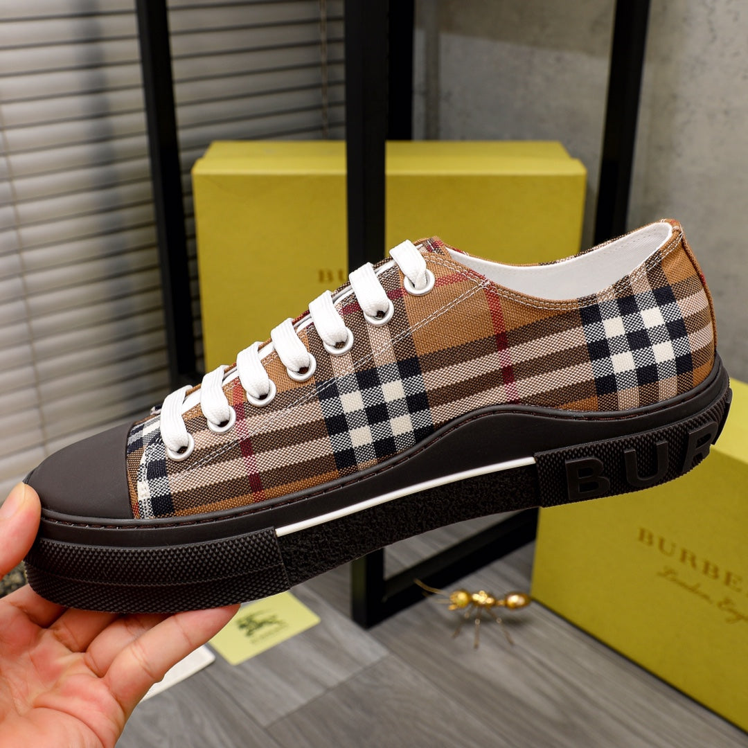 Luxury Shoes Burberry
