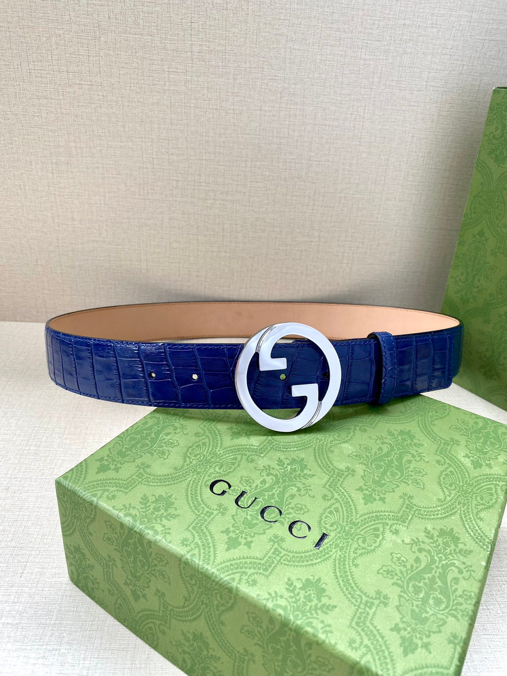 Blue croc-embossed Gucci belt with silver-tone GG buckle