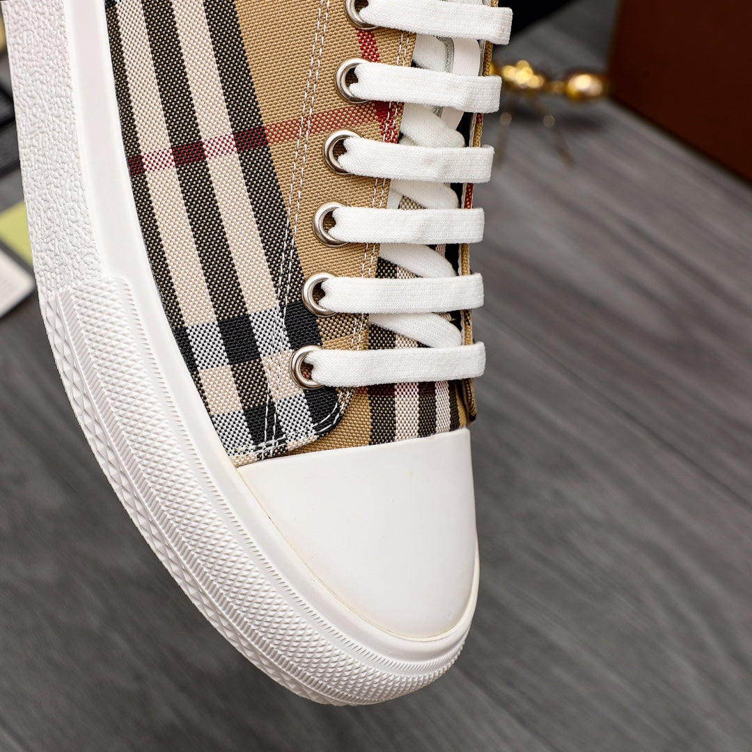 Luxury Shoes Burberry