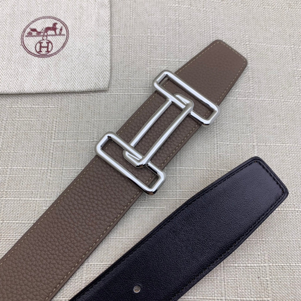 Set of two leather belts: brown silver H buckle and navy silver buckle