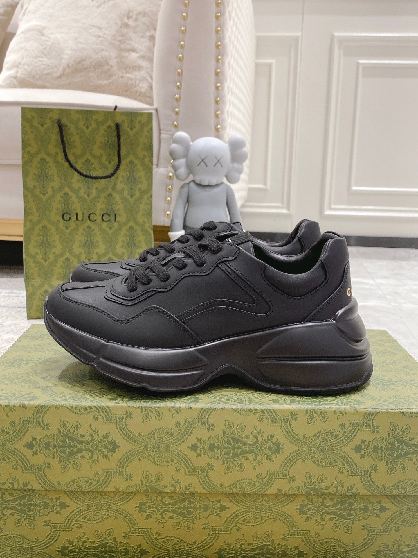 Luxury Shoes Gucci Unisex