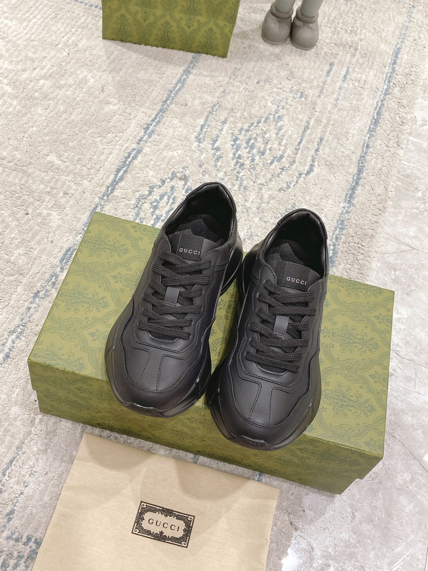 Luxury Shoes Gucci Unisex