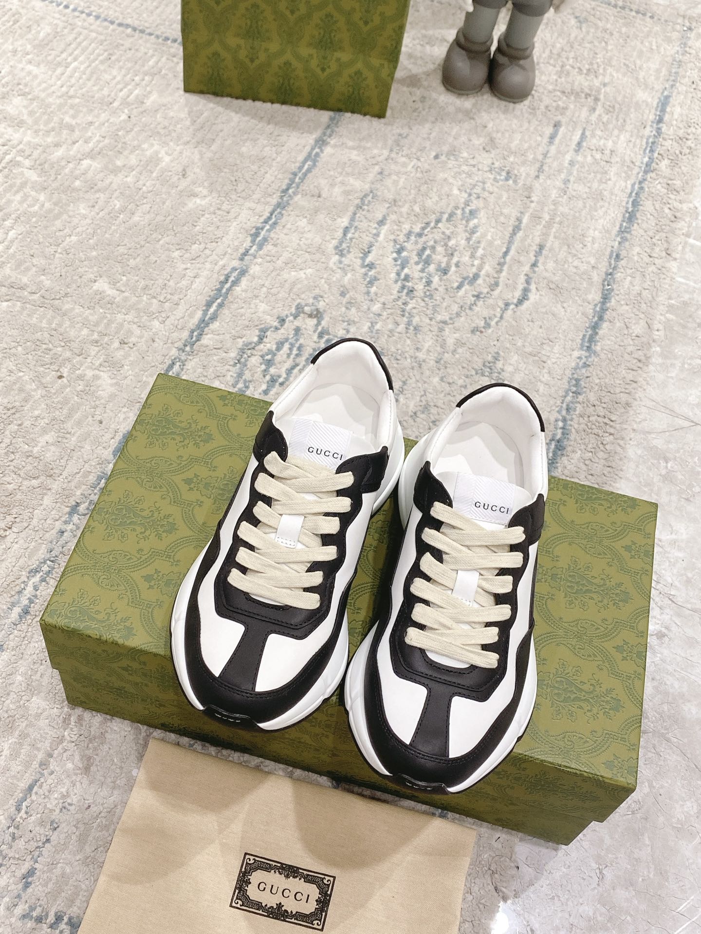 Luxury Shoes Gucci Unisex