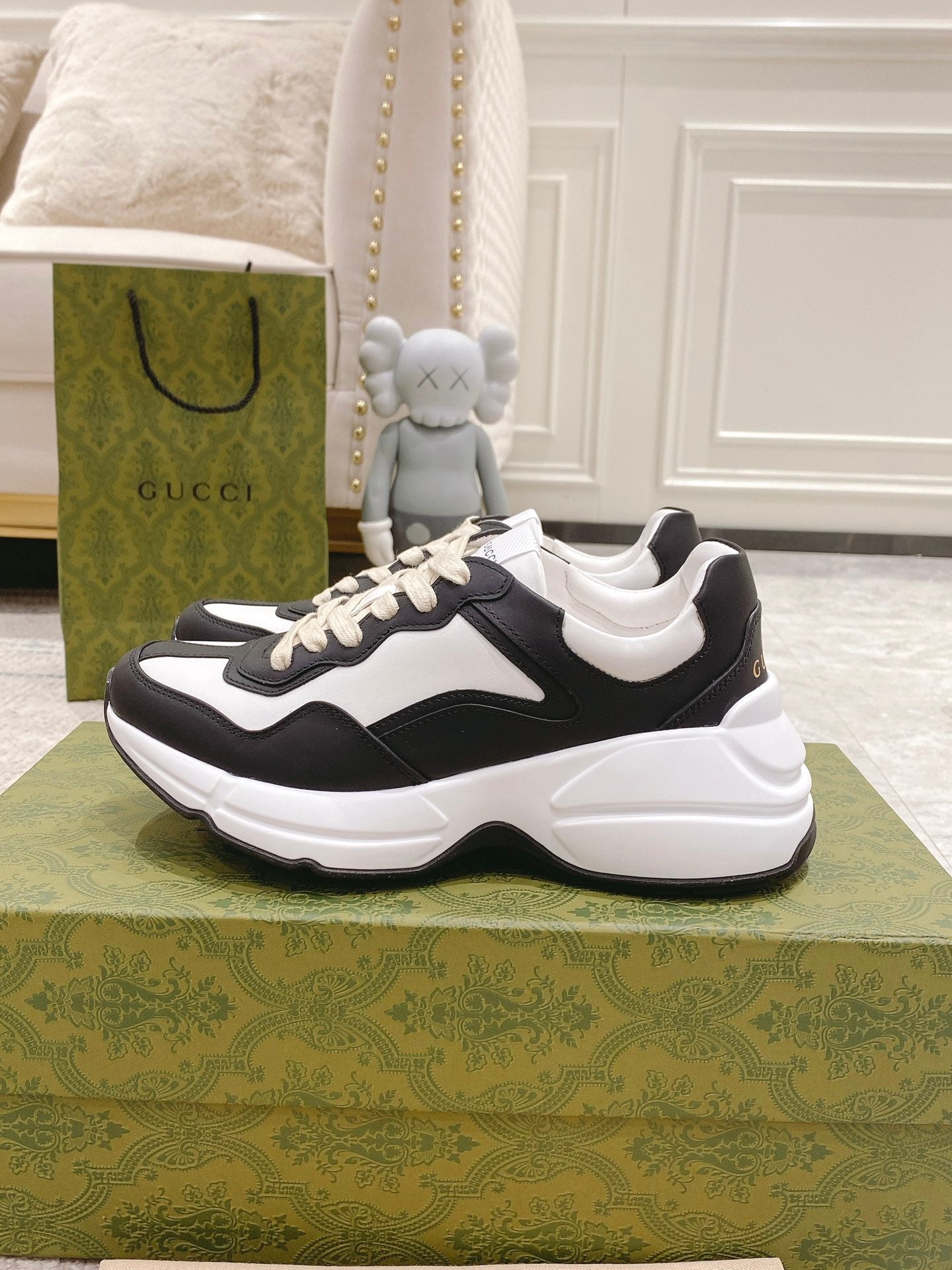 Luxury Shoes Gucci Unisex