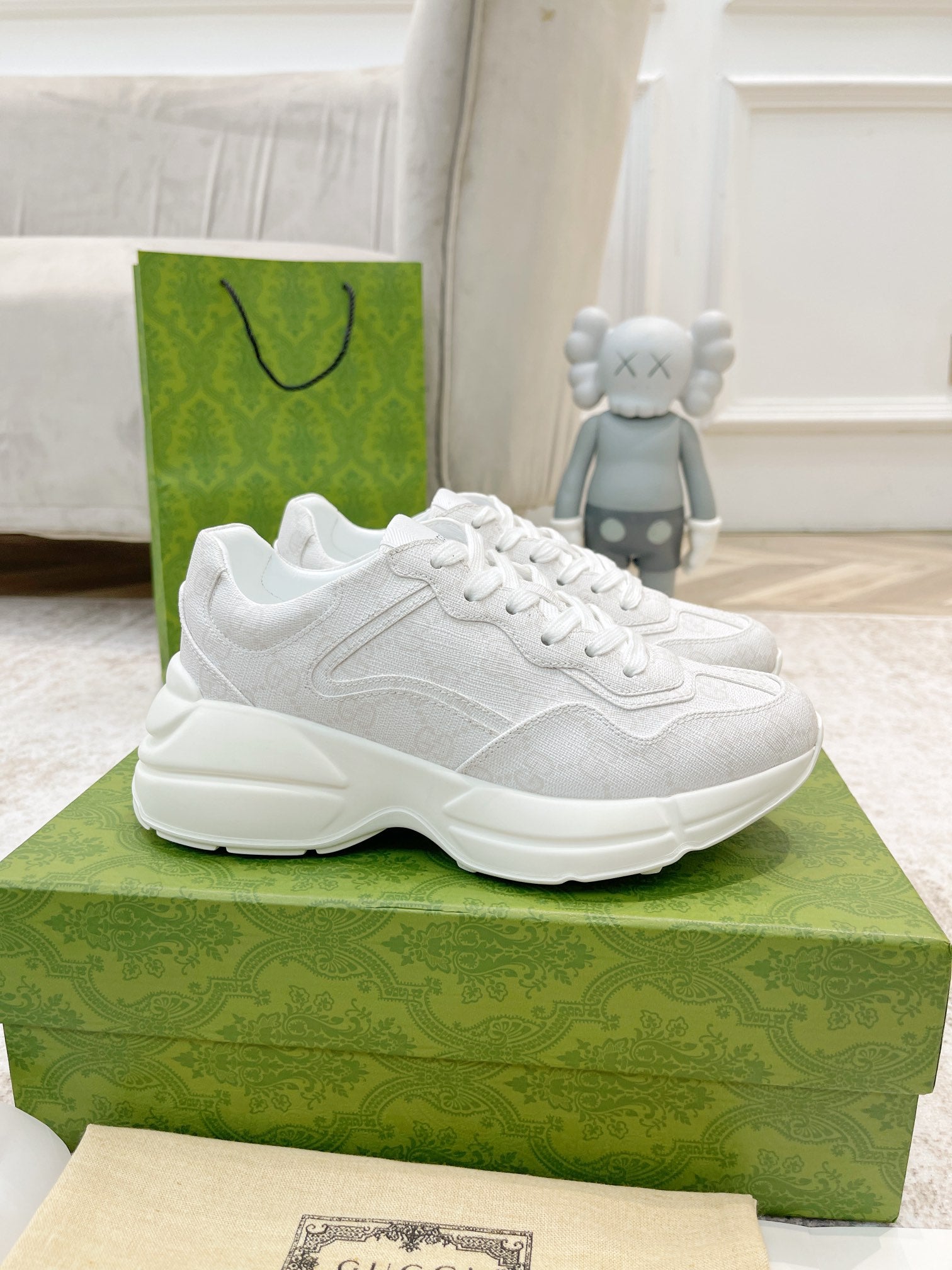 Luxury Shoes Gucci Unisex