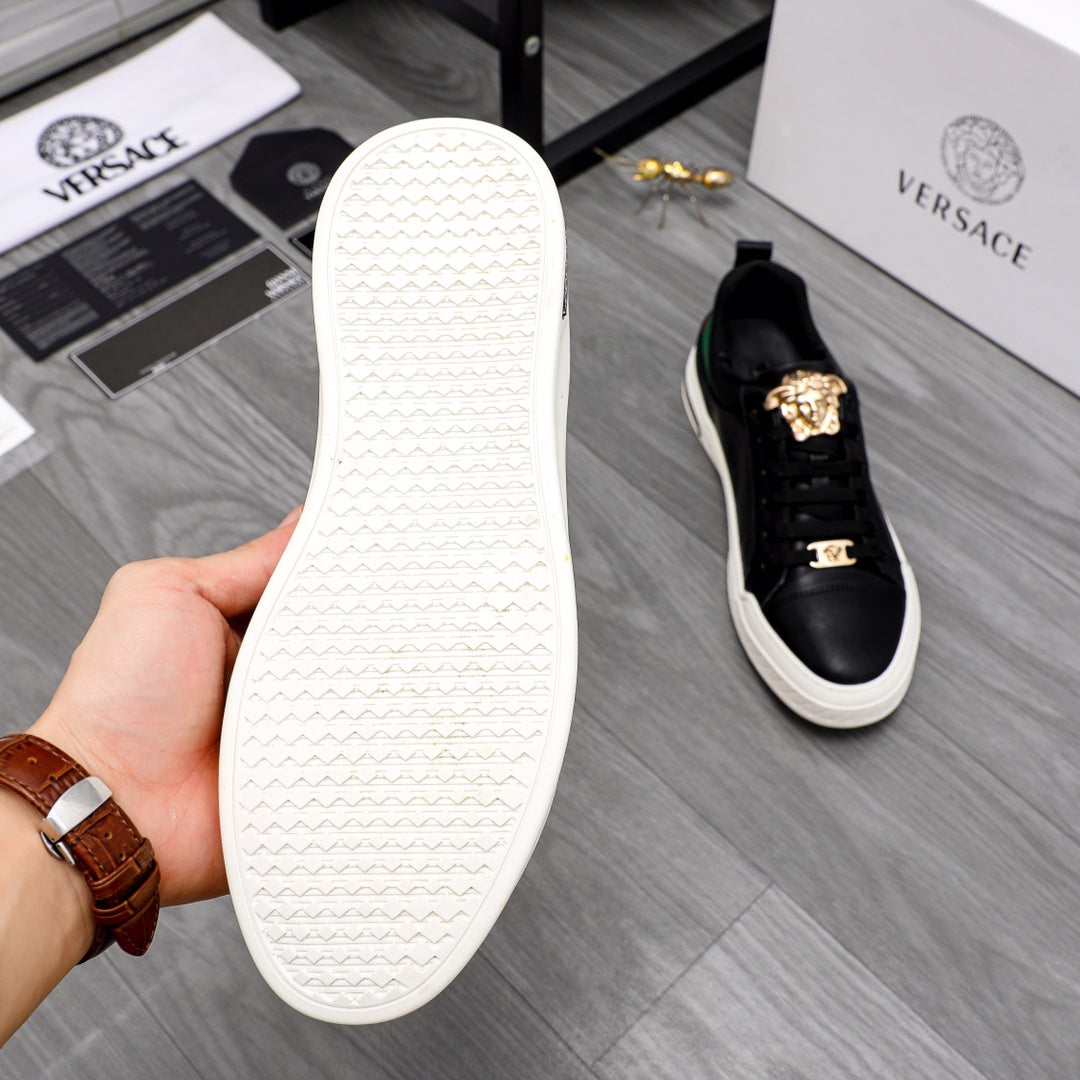 Versace sneaker outsole and heel, white rubber traction sole under black upper