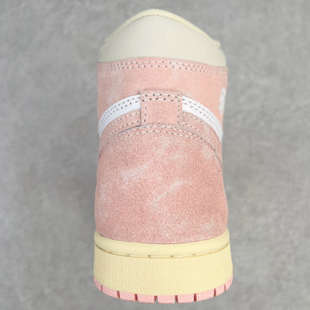 Air Jordan 1 Retro High OG heel view in pink suede with cream collar and outsole