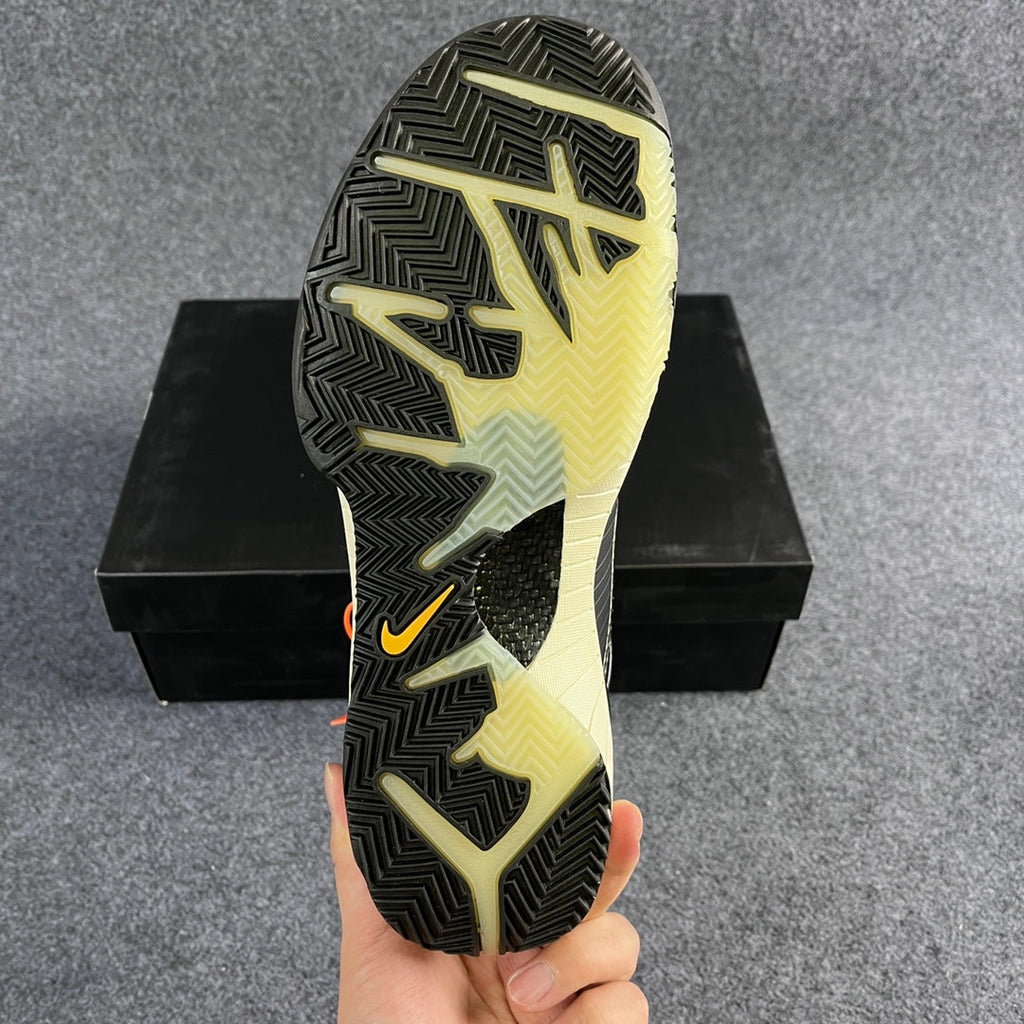 Max Batch-UNDEFEATED × Nike Zoom Kobe 4 Protro