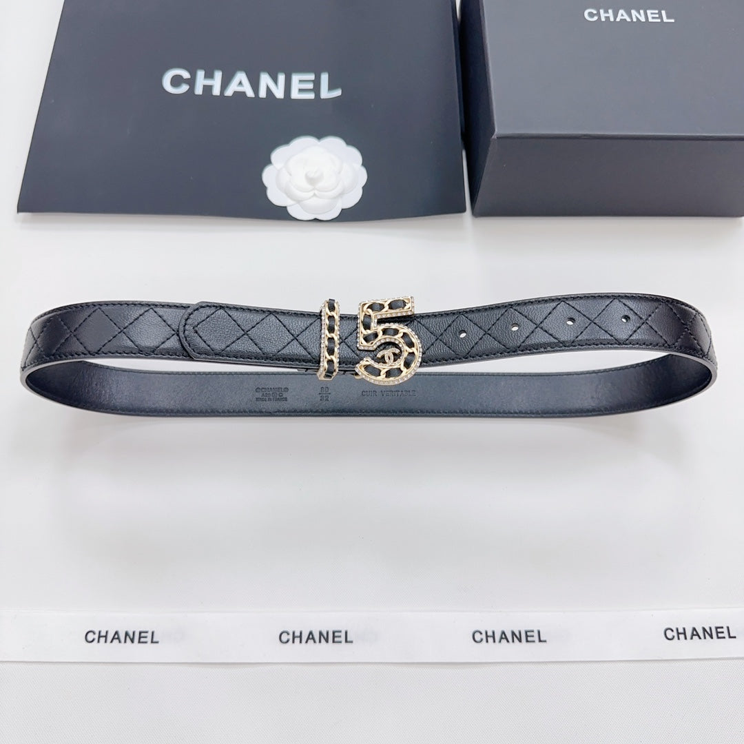 Chanel black leather belt with quilted weave and gold-tone CC buckle