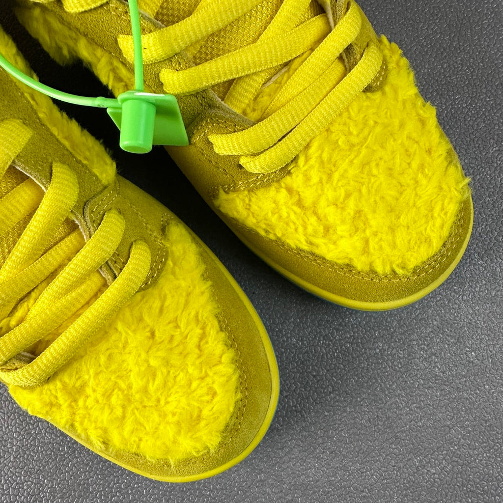 AY Batch-Nike Dunk SB Low "Yellow Bear"