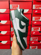 G Batch-Nike Dunk Low “Varsity Green”