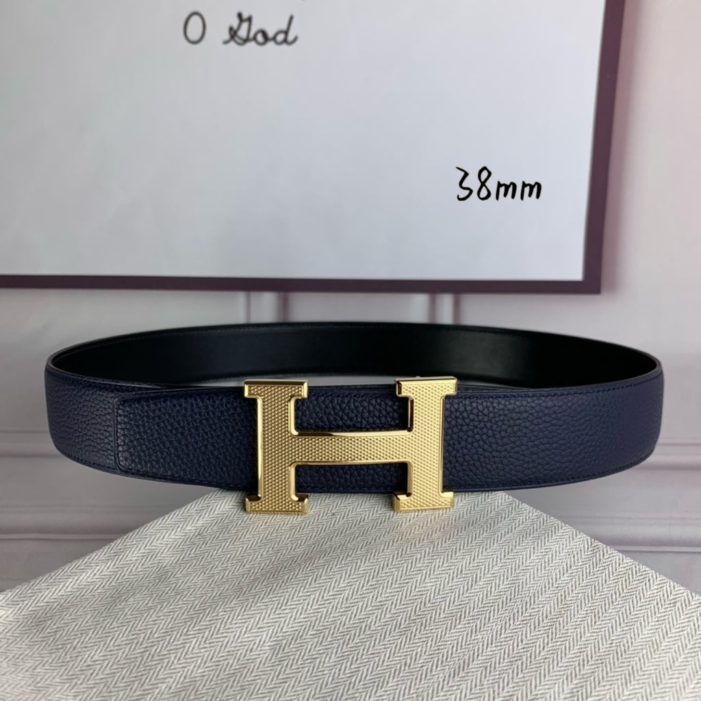 Hermes belt in dark blue leather with gold-tone H buckle, 38mm