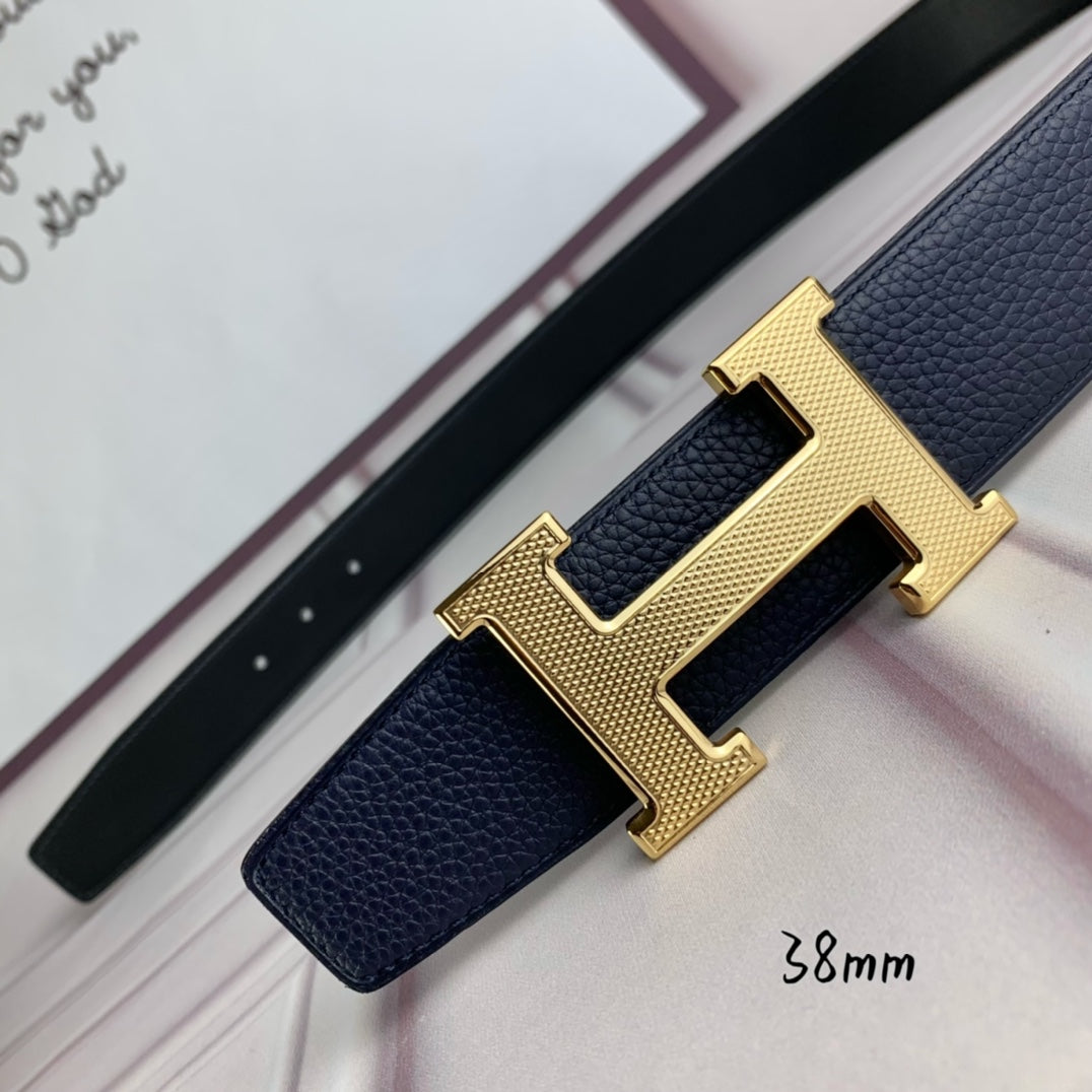 Hermes belt in dark blue leather with gold-tone H buckle, 38mm
