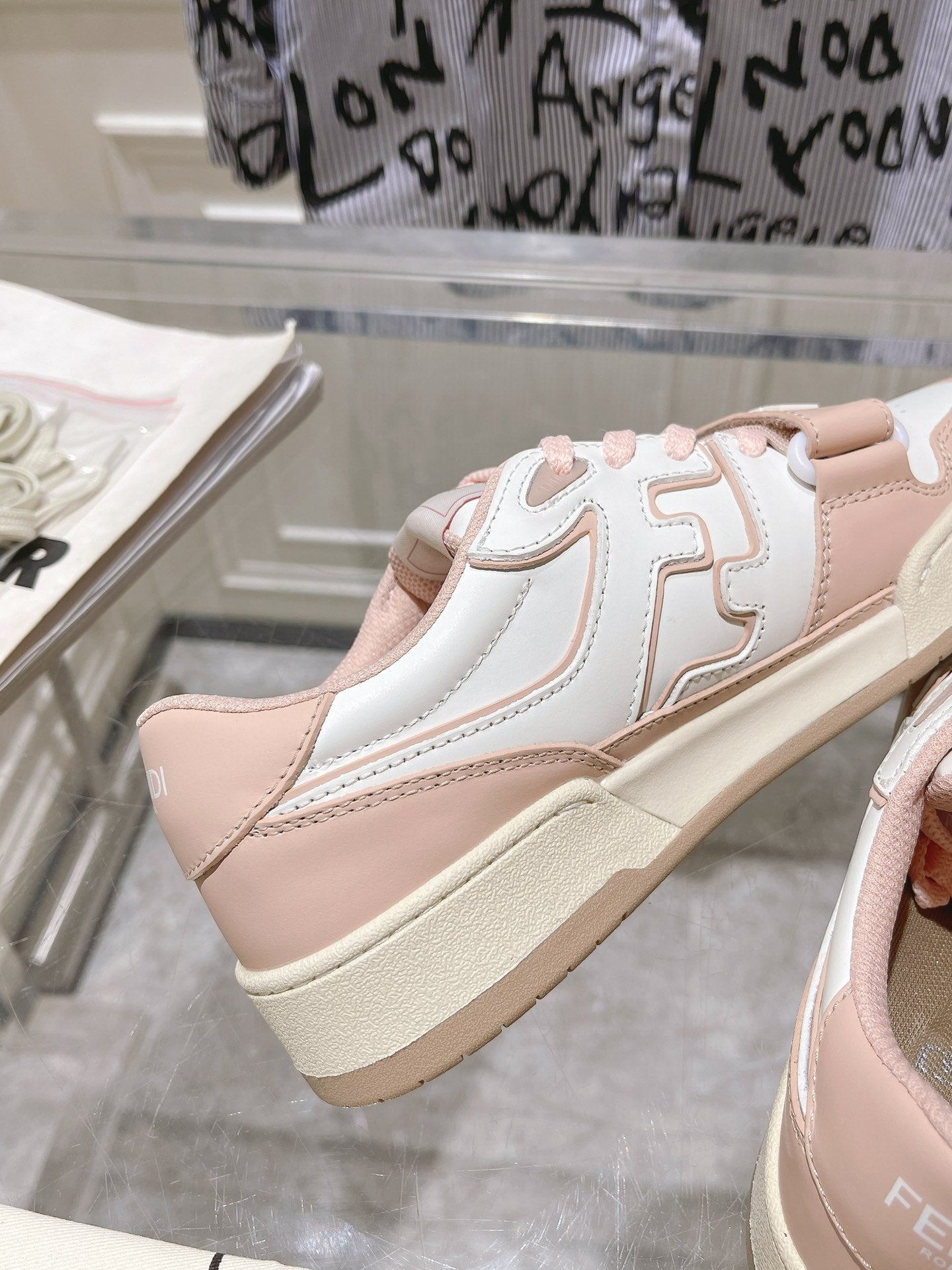 Luxury Shoes Fendi Unisex