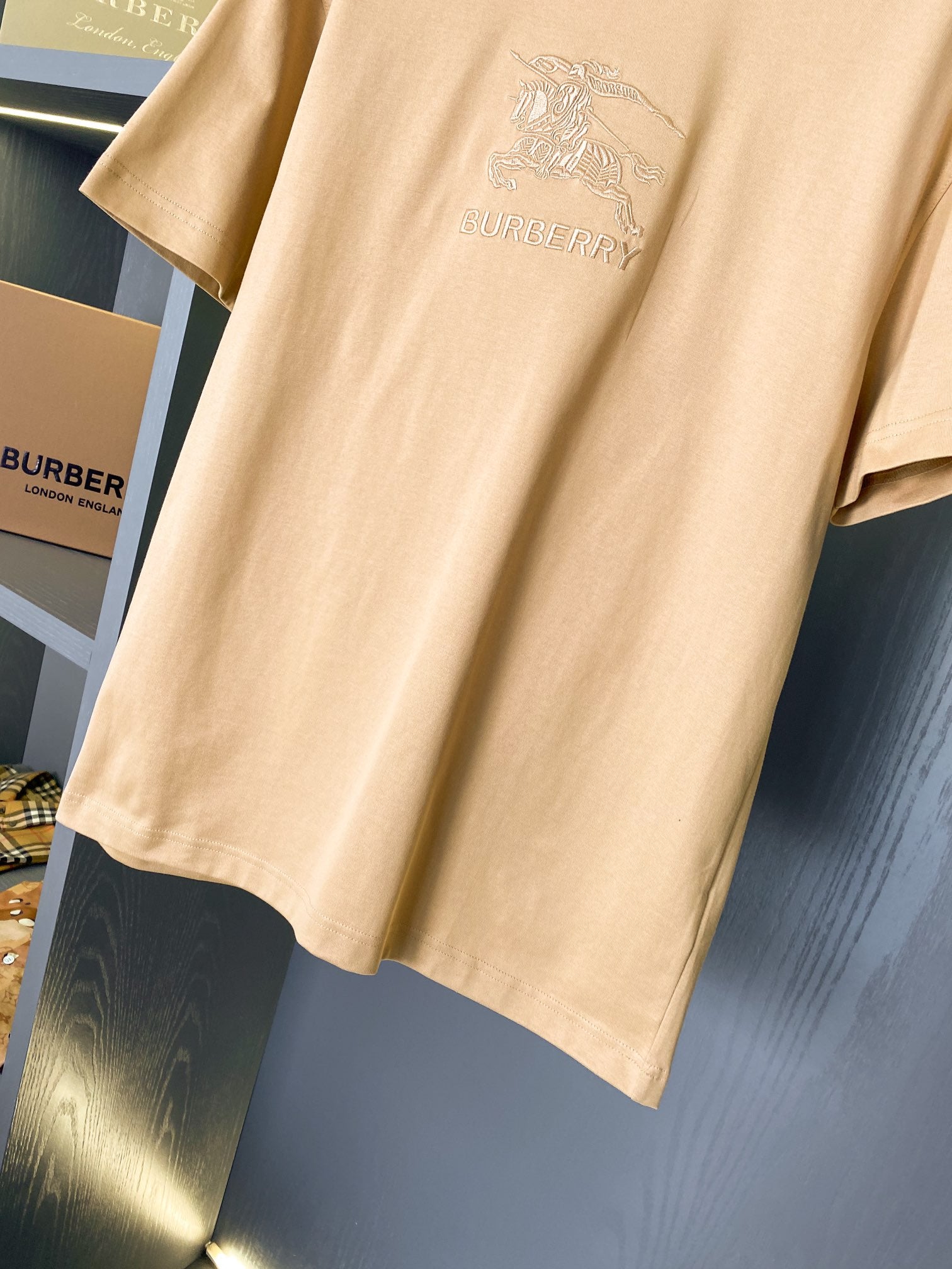 Tan Burberry short-sleeve T-shirt with horse logo graphic
