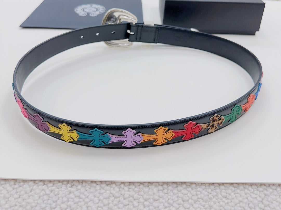 Round-belt view: dark blue leather with multicolor cross pattern along the strap edge.