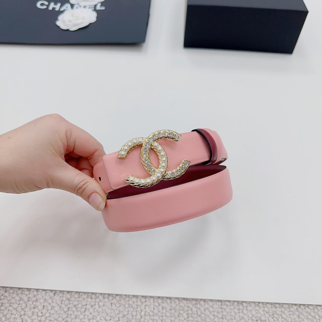 Pink Chanel belt with jeweled gold-tone CC buckle on the front center