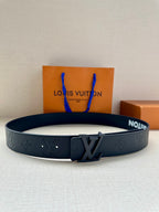 Louis Vuitton belt in dark gray leather with embossed monogram pattern and buckle