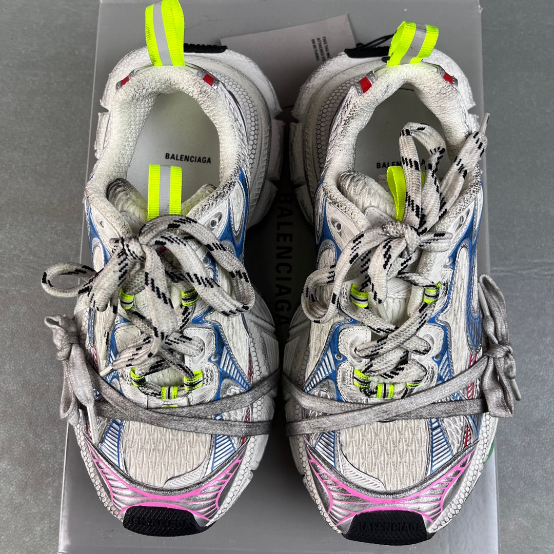Unisex sneakers back view, white collars with BALENCIAGA logo, neon green lace tabs