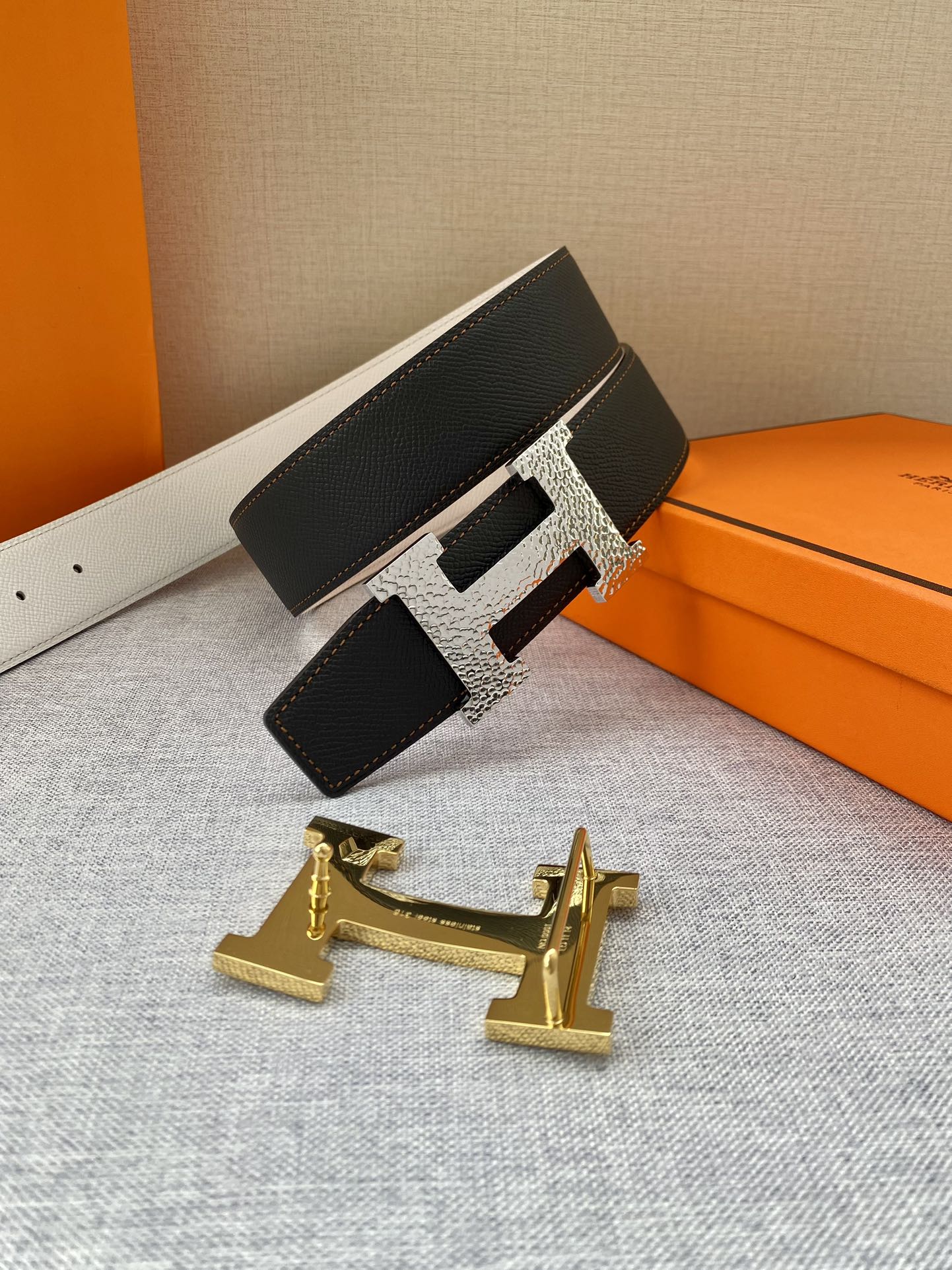 Hermes Belt