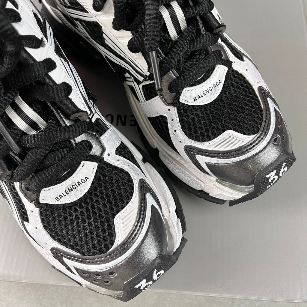 Balenciaga unisex sneakers, black and white with BALENCIAGA heel label, lace-up