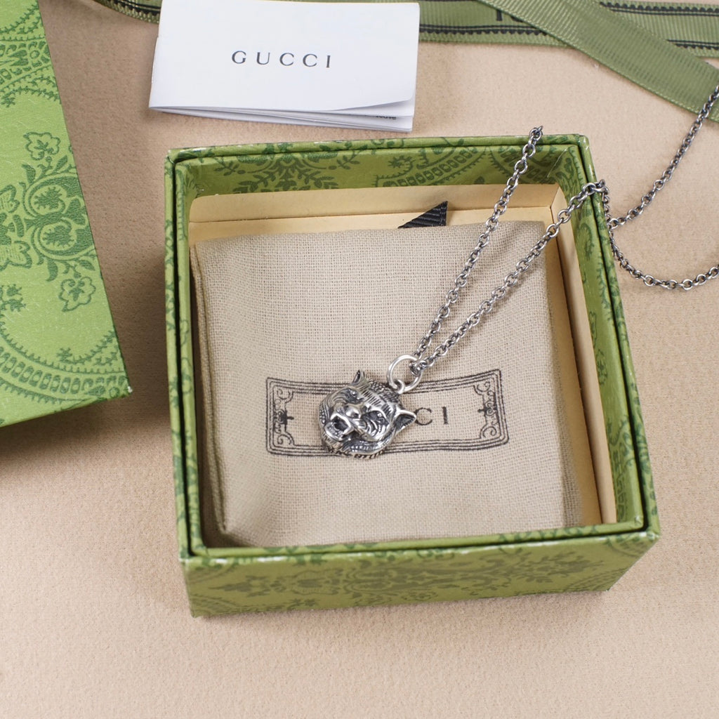 Gucci Accessories