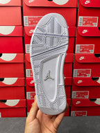 GX Batch-Air Jordan 4 “White Cat”